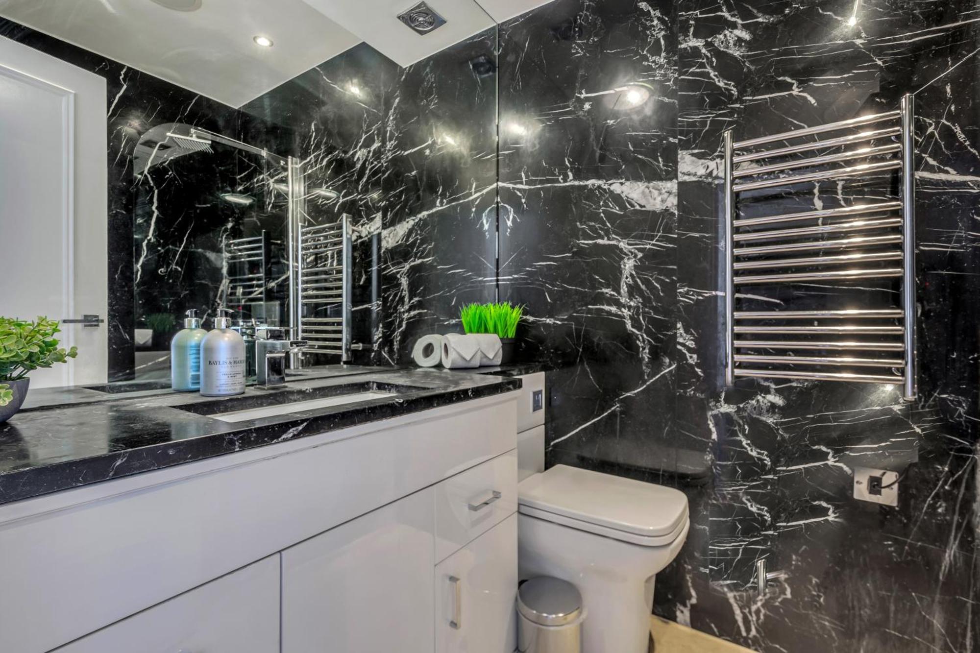 Mysquare Modern One Bed Serviced In Chelsea